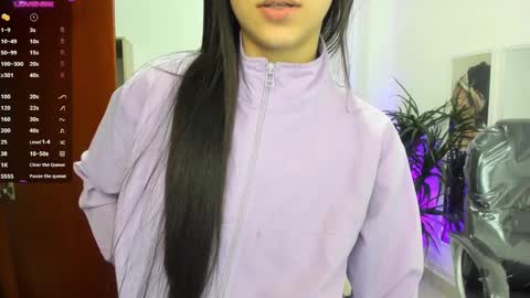Snapshot of alejaa___ chatting on January 21, 11:13 am Alejandra online show from January 21, 11:13 am