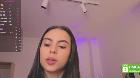 Snapshot of alejaa___ chatting on October 8, 11:58 am Alejandra online show from October 8, 11:58 am