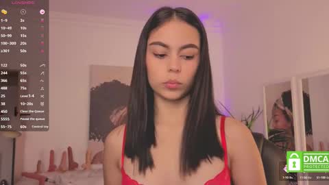 Snapshot of alejaa___ chatting on October 3, 12:32 pm Alejandra online show from October 3, 12:32 pm