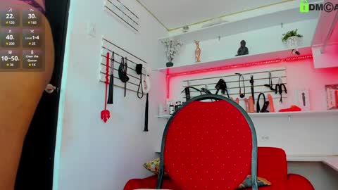 Snapshot of alejandra_dunn chatting on December 12, 1:39 pm Alejandra online show from December 12, 1:39 pm