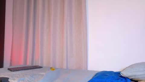 alejandra_dunn1 online show from April 17, 8:55 pm