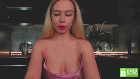aleksa_cutie online show from January 7, 1:14 pm