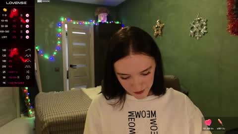 Alena online show from December 6, 8:06 pm