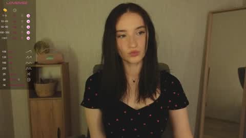 Alena online show from June 11, 9:55 pm