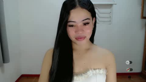 Snapshot of alesha_vibe_me chatting on January 29, 8:08 am alesha_vibe_me online show from January 29, 8:08 am