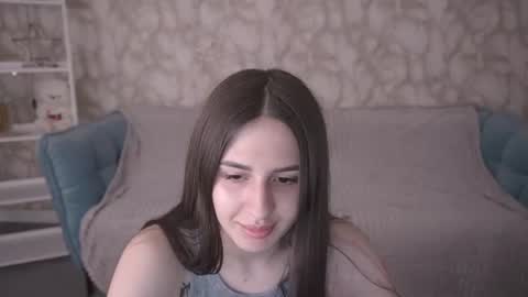 alesiadessmond online show from June 14, 6:52 pm
