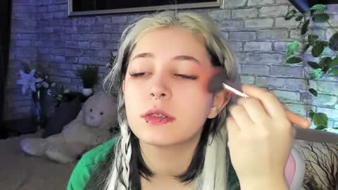 alex_howell online show from December 15, 8:36 pm