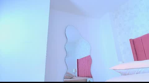 Snapshot of alexa__lopez chatting on October 13, 4:15 am alexa__lopez online show from October 13, 4:15 am