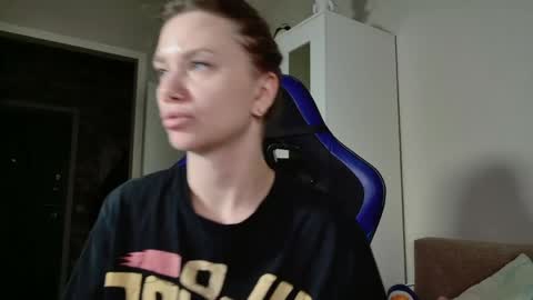 Little Duck homie online show from April 5, 4:50 pm