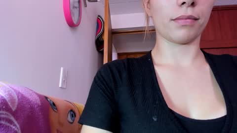 alexa latina online show from February 2, 5:23 pm