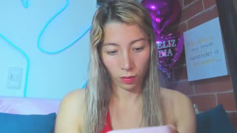 Snapshot of alexa_latina chatting on September 22, 3:43 pm alexa latina online show from September 22, 3:43 pm