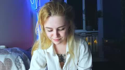 Snapshot of alexa_pirs chatting on February 20, 9:53 pm alexa_pirs online show from February 20, 9:53 pm