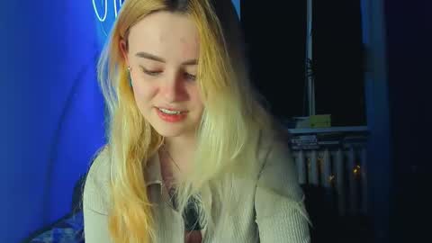 Snapshot of alexa_pirs chatting on March 9, 9:14 pm alexa_pirs online show from March 9, 9:14 pm