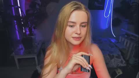 Snapshot of alexa_pirs chatting on September 24, 4:17 pm alexa_pirs online show from September 24, 4:17 pm