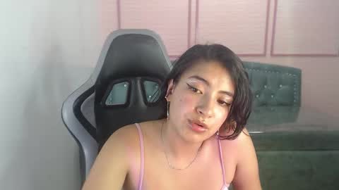 Snapshot of alexa_romero_t chatting on September 25, 3:11 pm Alexandra online show from September 25, 3:11 pm