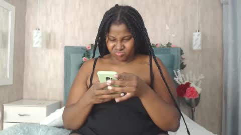 Snapshot of alexa_roussee chatting on February 5, 8:57 pm Alexa online show from February 5, 8:57 pm