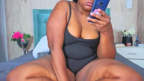 Snapshot of alexa_roussee chatting on September 23, 12:14 pm Alexa online show from September 23, 12:14 pm