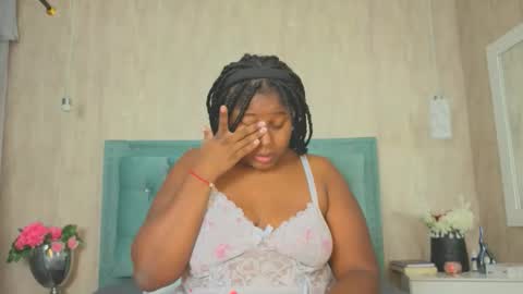 Snapshot of alexa_roussee chatting on October 6, 2:45 pm Alexa online show from October 6, 2:45 pm