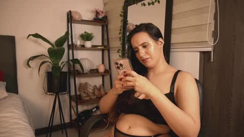 alexajhonsonof online show from January 10, 11:18 pm