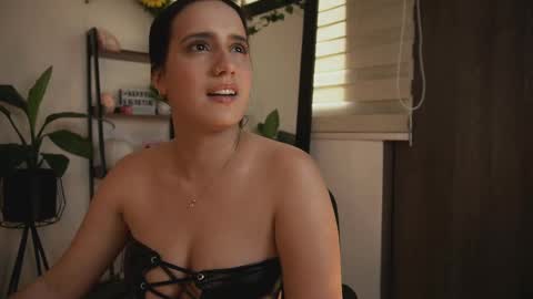 alexajhonsonof online show from February 15, 10:00 pm