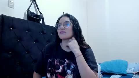 Snapshot of alexandra_clauss chatting on October 5, 7:52 pm alexandra clauss online show from October 5, 7:52 pm