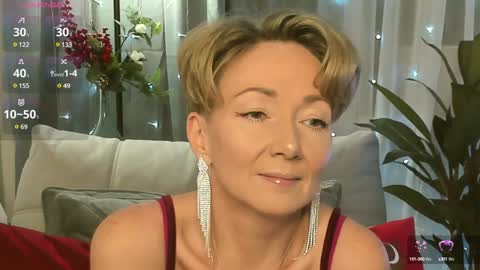 Snapshot of alexandrafix chatting on December 25, 5:05 pm Alexandra online show from December 25, 5:05 pm