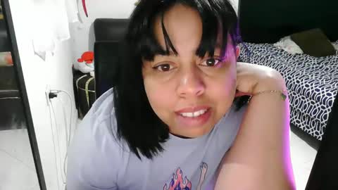 alexandraluv01 online show from October 6, 11:31 pm