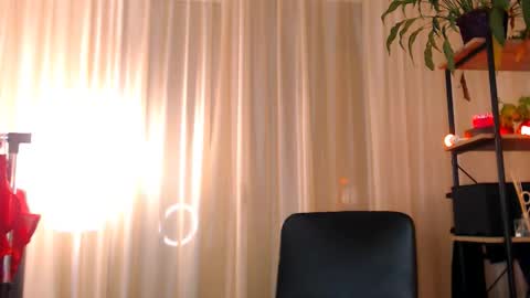 alexandrawooow online show from January 18, 10:17 pm