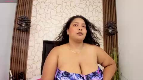alexia_gomezz online show from July 16, 7:29 pm