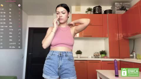 Emila online show from May 8, 9:23 am