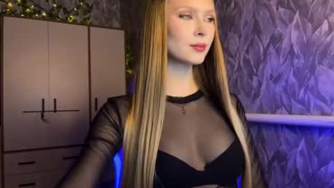 Alexia online show from June 29, 11:10 am
