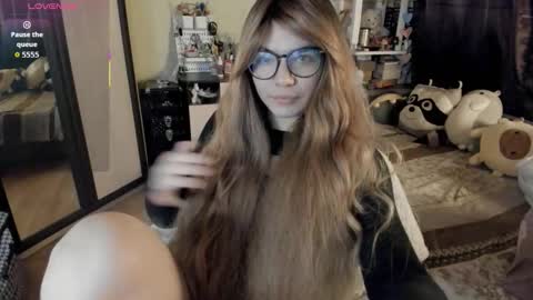 alexiamaiex online show from February 22, 11:05 pm