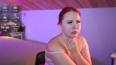 Alexis online show from June 28, 7:20 pm