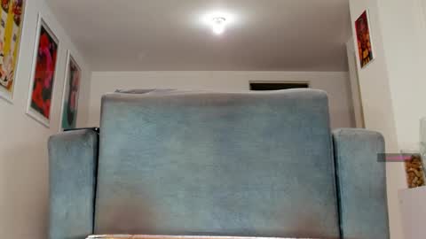 Alexis London online show from February 8, 9:13 am