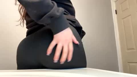 alexislove8 online show from November 13, 3:22 pm