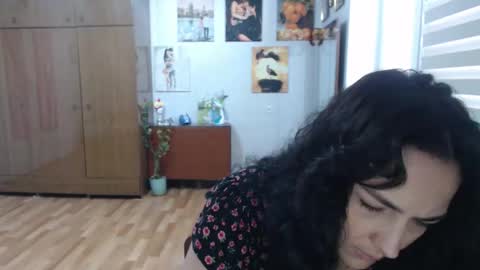 Snapshot of alexismillers chatting on September 14, 8:23 am AlexisMillers online show from September 14, 8:23 am