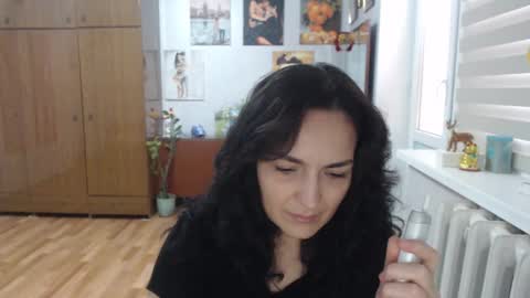 Snapshot of alexismillers chatting on September 25, 9:19 am AlexisMillers online show from September 25, 9:19 am