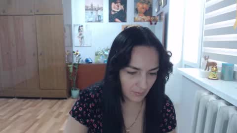 Snapshot of alexismillers chatting on September 22, 8:35 am AlexisMillers online show from September 22, 8:35 am