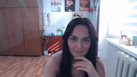 Snapshot of alexismillers chatting on September 11, 1:55 pm AlexisMillers online show from September 11, 1:55 pm