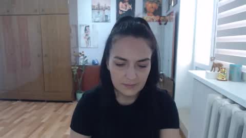 Snapshot of alexismillers chatting on September 24, 9:08 am AlexisMillers online show from September 24, 9:08 am