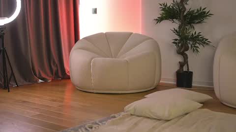 alexxiskye online show from July 21, 10:49 am