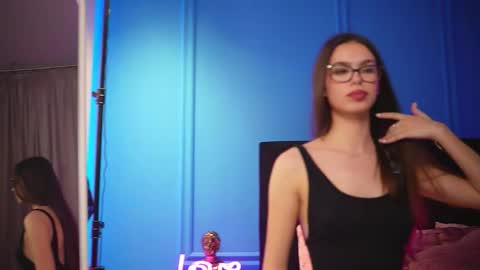 Alexxis Rae online show from November 26, 5:30 am