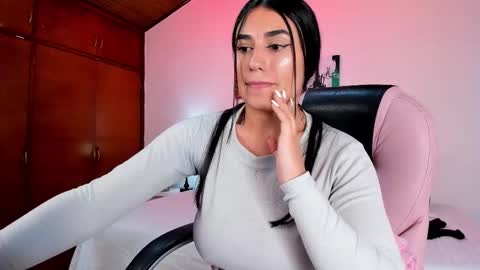Snapshot of alheli_16 chatting on September 11, 1:44 pm Alheli online show from September 11, 1:44 pm