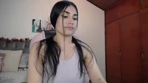 Snapshot of alheli_16 chatting on December 27, 12:23 pm Alheli online show from December 27, 12:23 pm