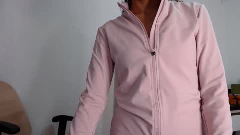 Alia  online show from March 13, 2:51 pm