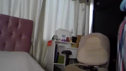 Alia  online show from December 5, 12:44 pm