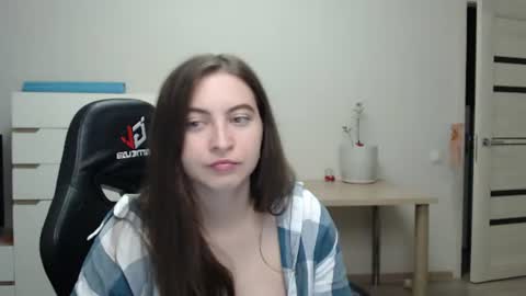 Alice online show from July 10, 9:04 pm