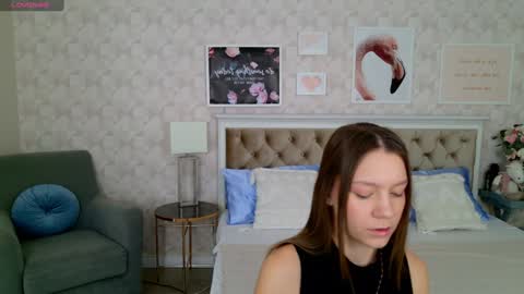 Alice in Wonderland  online show from January 24, 5:10 am