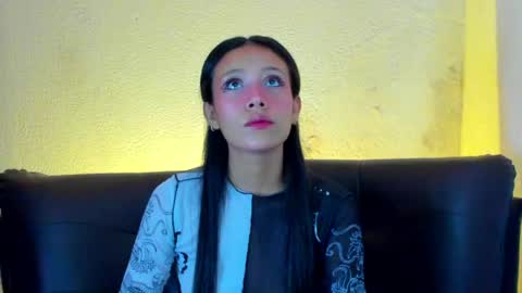 alice_drool online show from June 10, 11:42 am