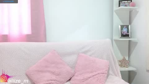 Snapshot of alice_dussan_ chatting on December 20, 6:24 pm alice online show from December 20, 6:24 pm